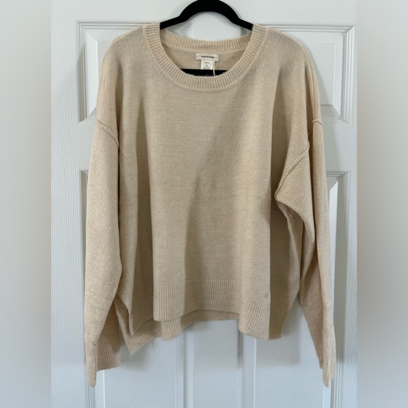Max Studio Sweaters - NWT Women's Max Studio Cream Sweater